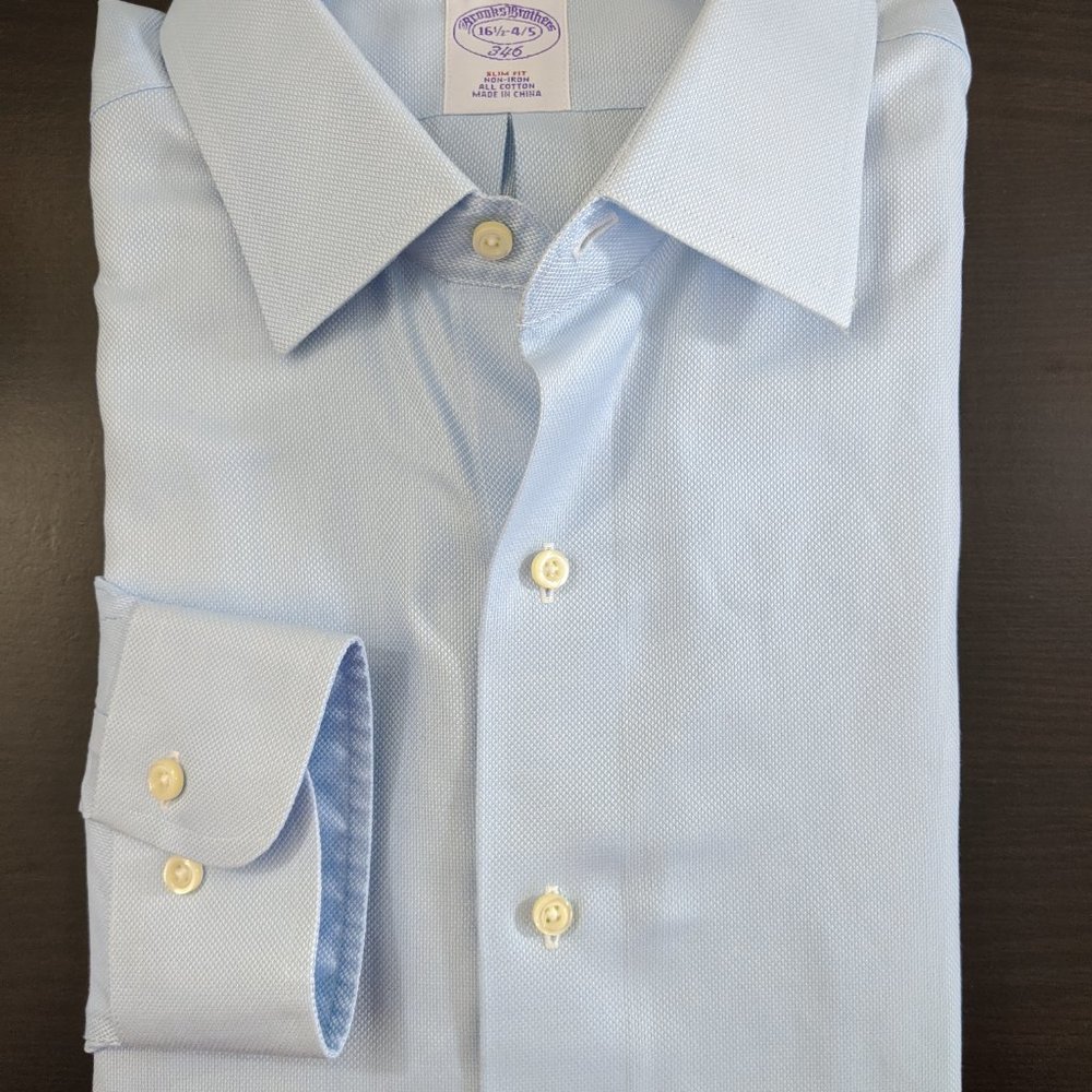 Brooks Brothers 346 Blue Mesh Button Up Shirt